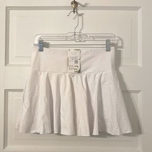 Tennis 2-in-1 Skirt w/ built-in shorts